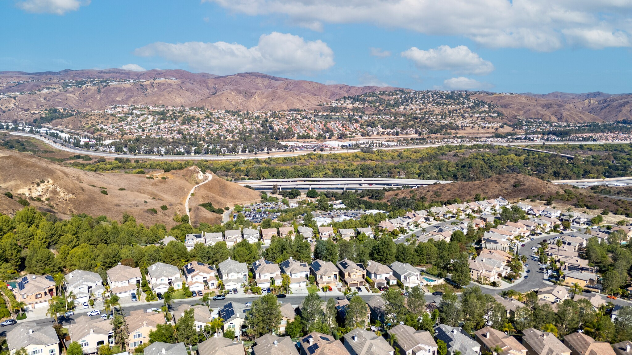 Building Photo - 8755 E Garden View Dr