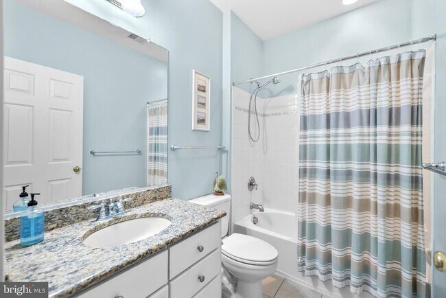 Building Photo - 5187 Brawner Pl