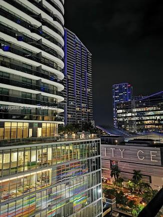 Building Photo - 801 S Miami Ave