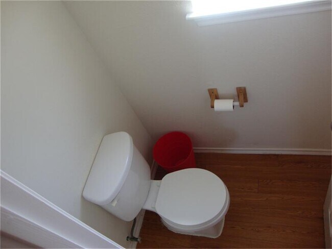 Building Photo - 22818 Brafferton Ln