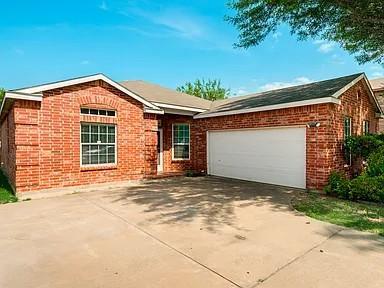 Building Photo - 210 Maplecrest Dr