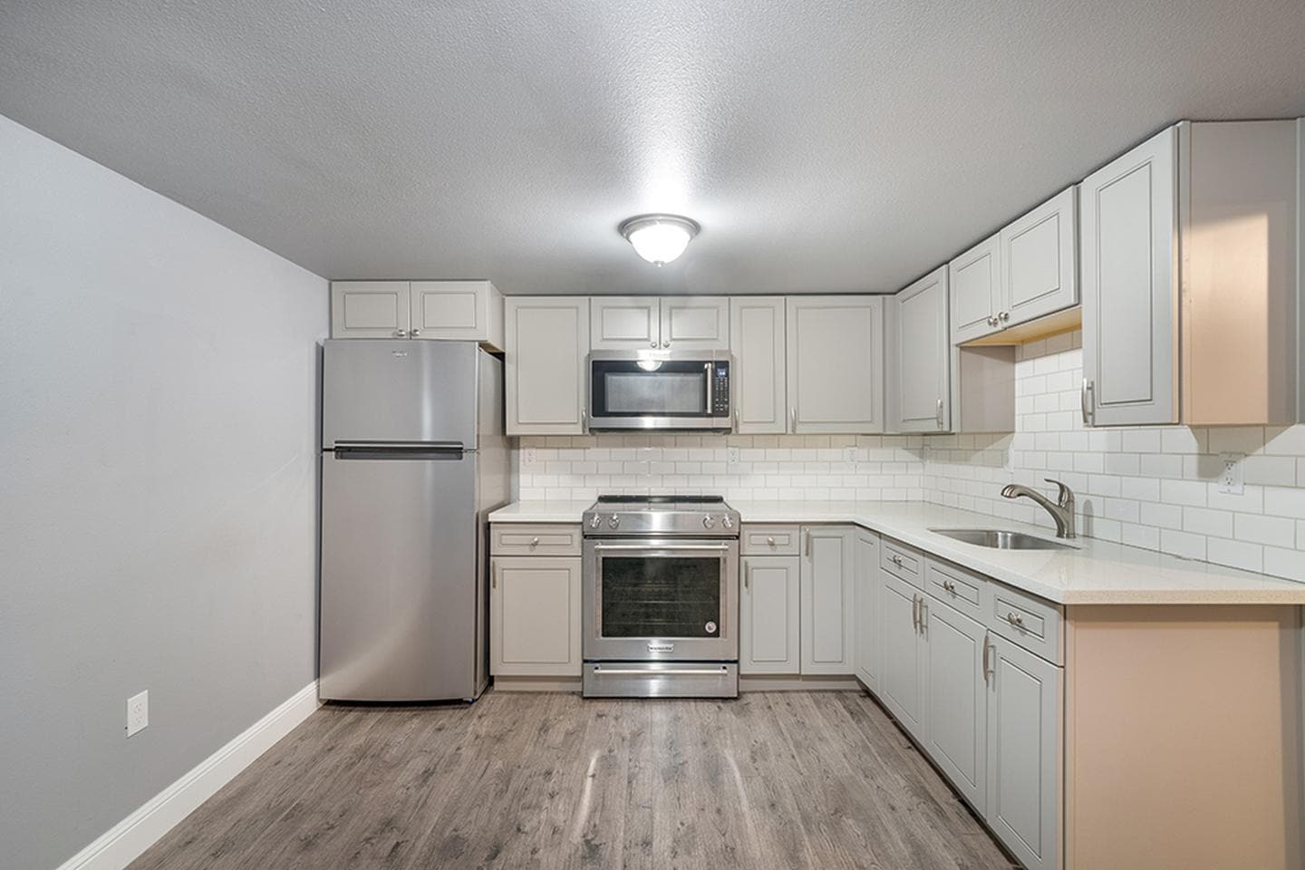 Building Photo - Chic Alberta apartment near Portland Farmers Market