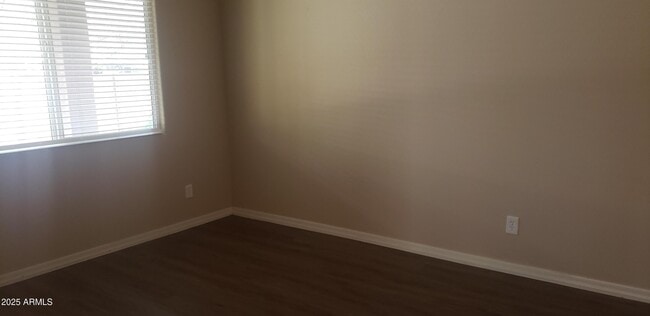 Building Photo - 3751 E Palo Verde St