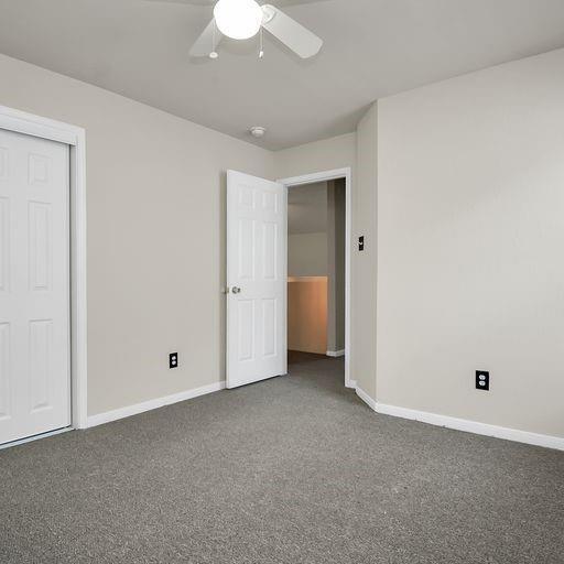 Building Photo - 2723 Oak Ridge Park Dr