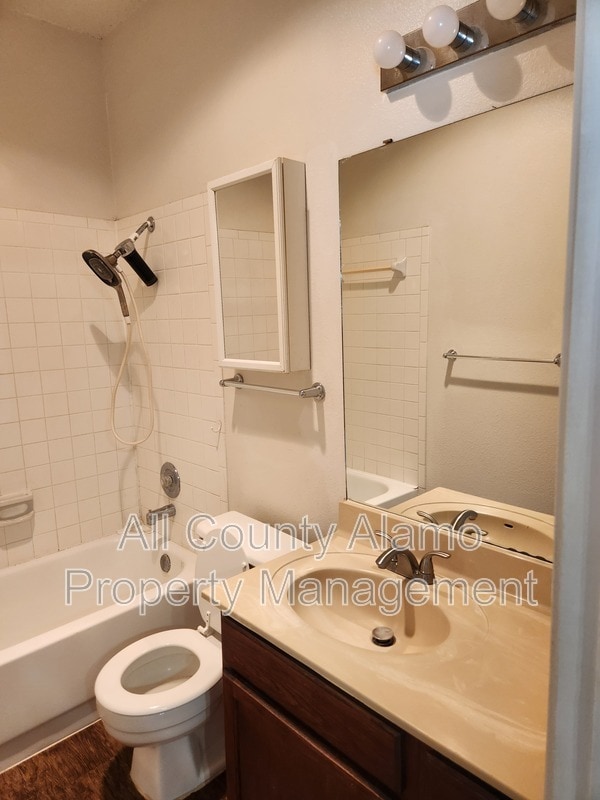 Building Photo - 3443 Ridge Smoke