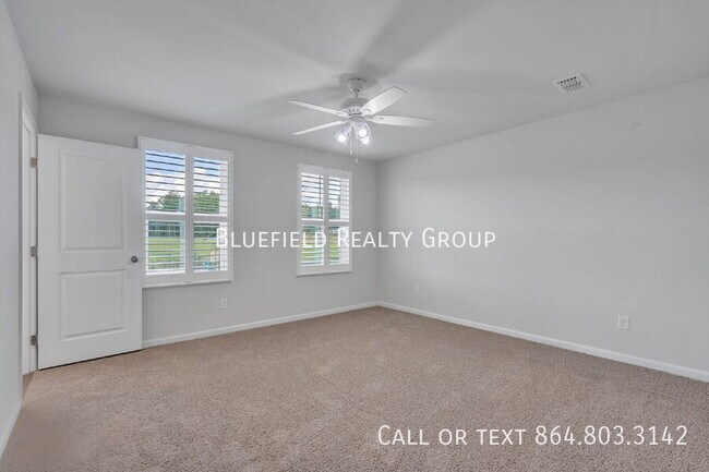 Building Photo - 139 Irish Vine Walk