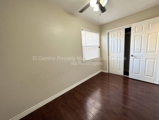 Building Photo - 12106 160th St