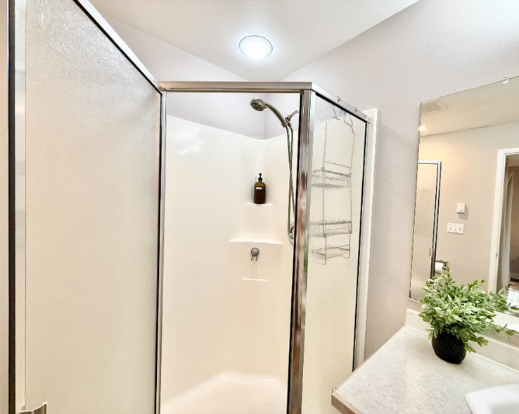 Building Photo - 14355 SW 114th Ave