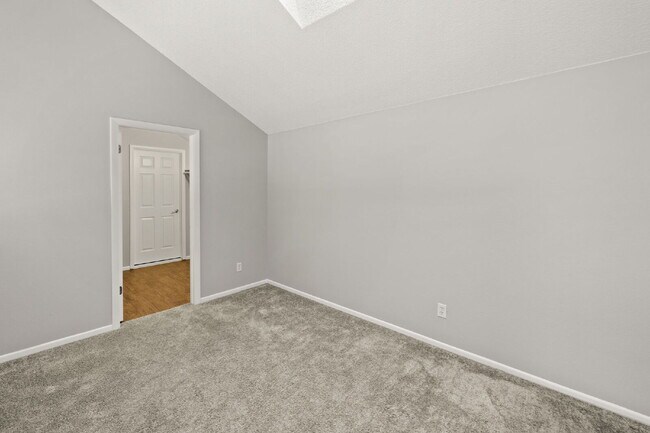 Building Photo - Rockrimmon Condo with Loft, Fireplace & Patio + Pool & Hot Tub