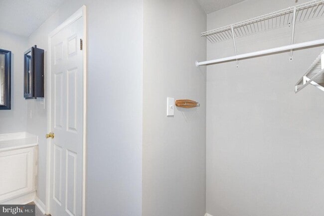 Building Photo - 14135 Honey Hill Ct