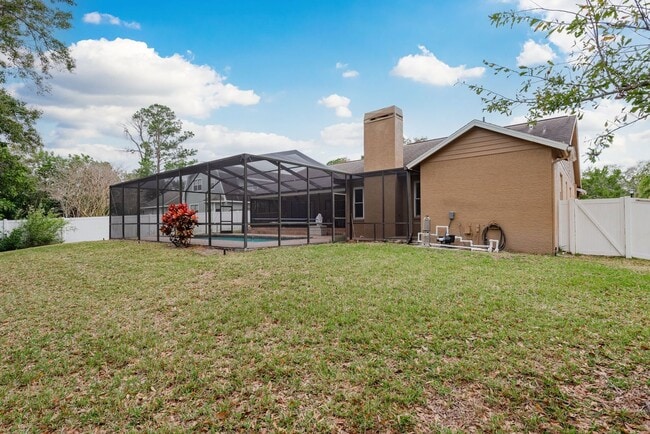 Building Photo - Pool Home Near Florida Beaches