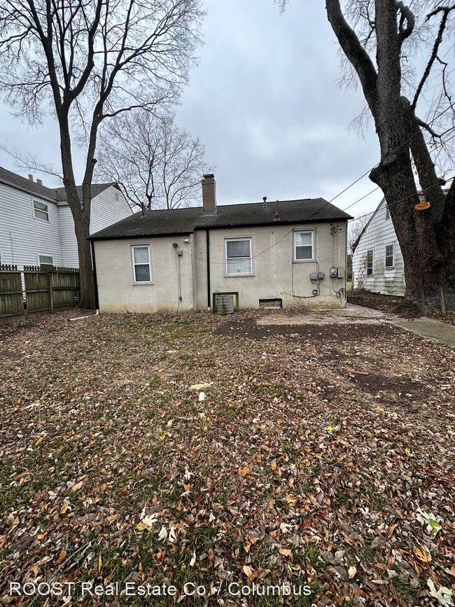 Building Photo - 2 br, 1 bath House - 2232 Avalon Place