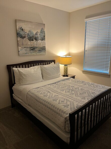 Building Photo - 11608 Flat Branch Cl Dr