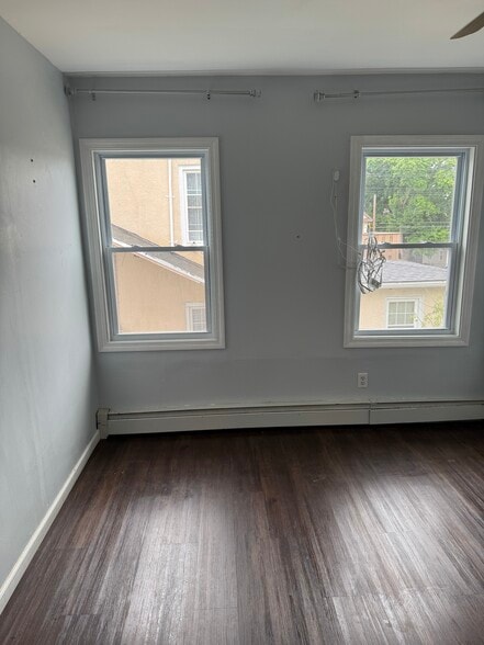 Building Photo - 70 Benham Ave