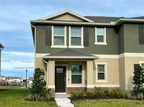 Building Photo - 1719 Walnut Crk Dr