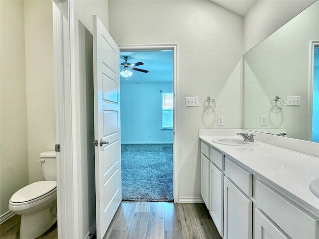 Building Photo - 4016 Spur Trail Dr