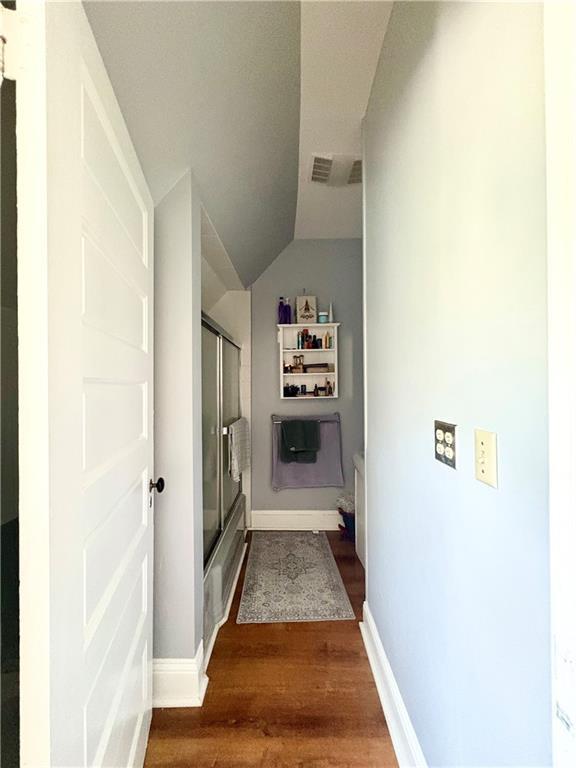 Building Photo - 438 Wolcott Ave