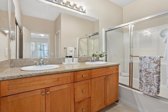 Building Photo - 12737 Savannah Creek Dr
