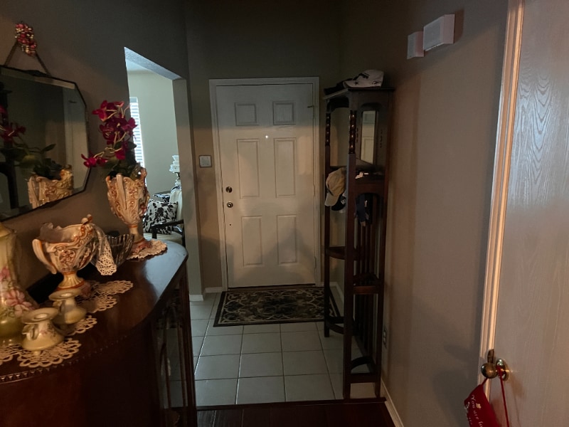 Building Photo - 335 Mesquite Hill Dr