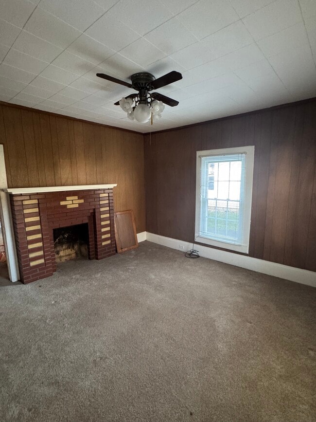 Building Photo - 1507 Massachusetts Ave