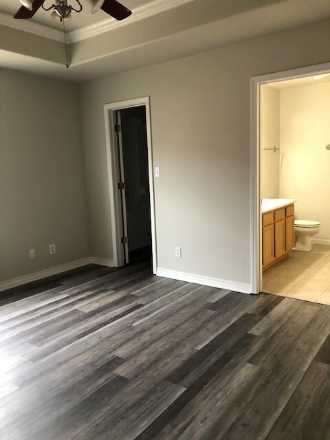 Master Bedroom - 3768 Grainger Cir