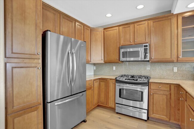 Building Photo - 9059 E Panorama Cir