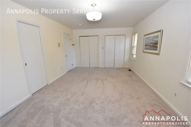 Building Photo - 13 Spindrift Way