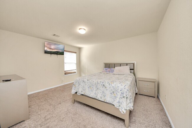 Building Photo - 8227 Pastel Dawn Trce