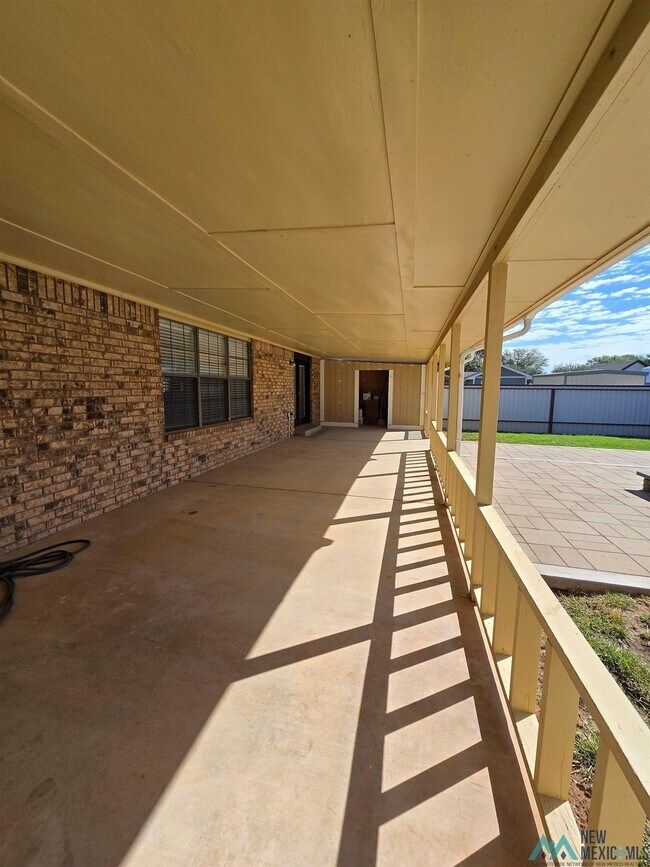 Building Photo - 309 Chanticleer Pl