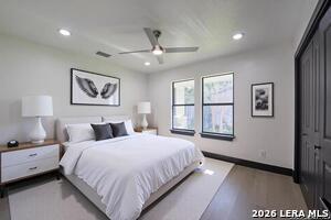 Building Photo - 427 Laramie Dr