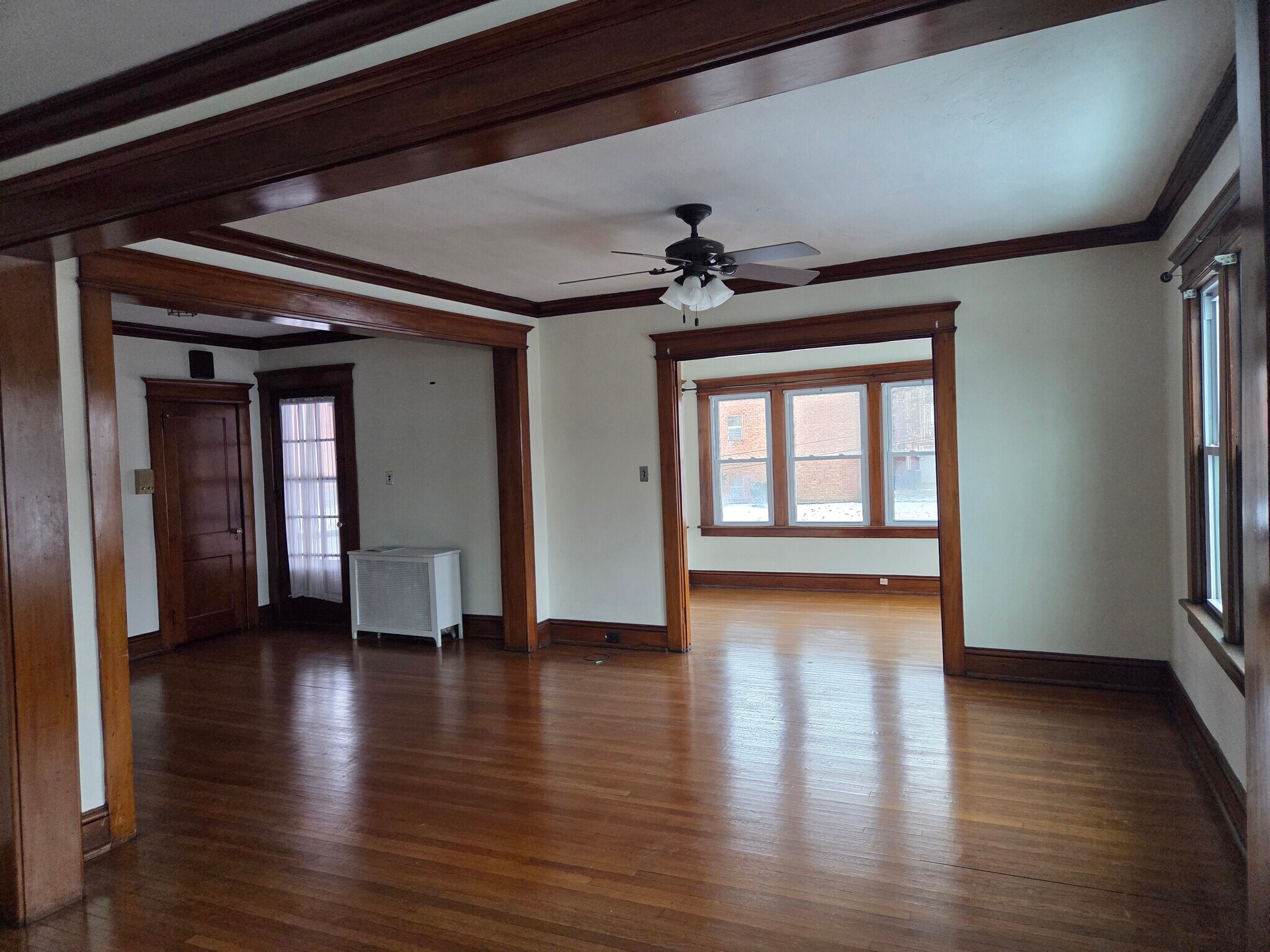 Building Photo - 1101 Quincy Ave