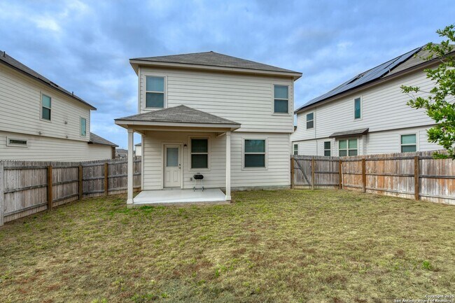 Building Photo - 3931 Somers Crest