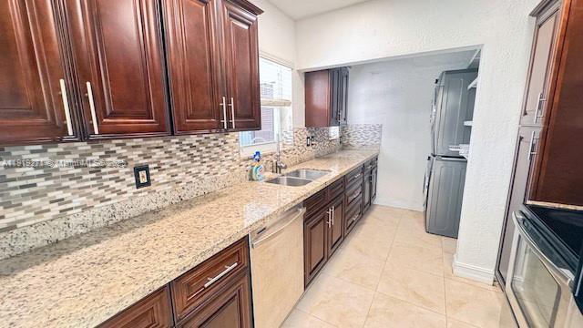 Building Photo - 6980 Scott St