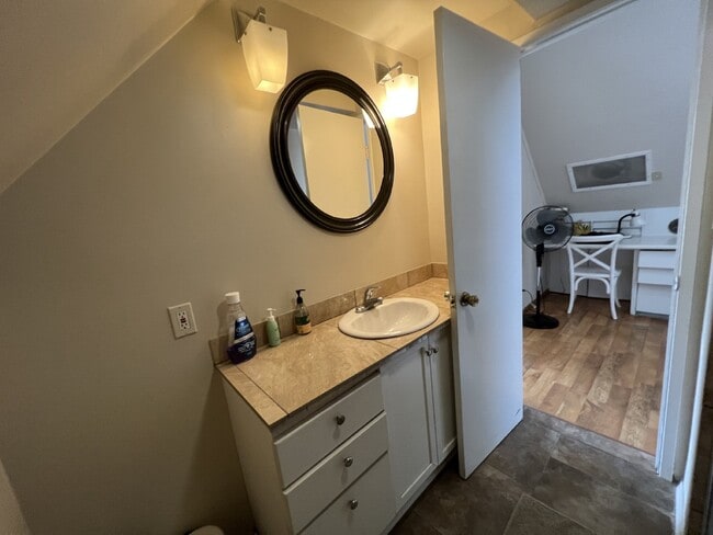 Building Photo - Furnished Room for Rent – Modern Co-Living Home (5 Bed, Shared Common Areas) Near SDSU (0.5 Miles)