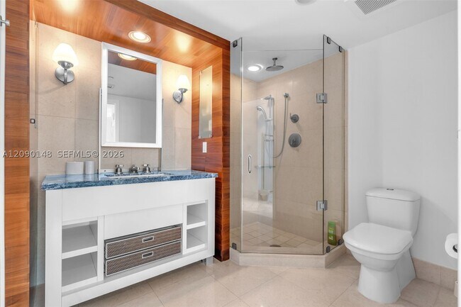 Building Photo - 6801 Collins Ave