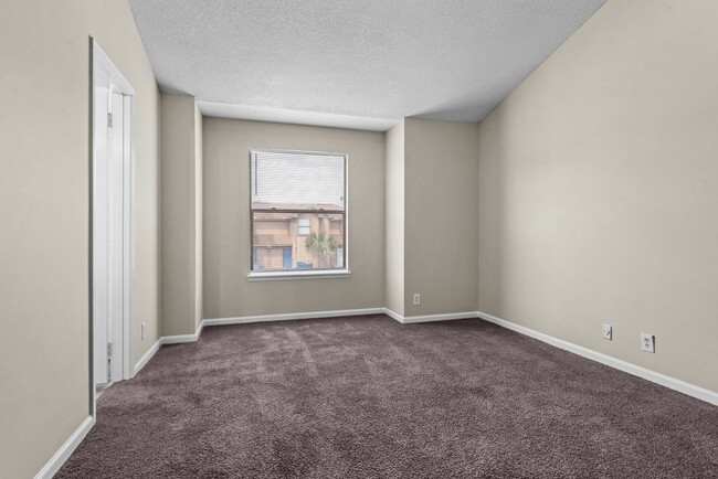 Building Photo - 4259 Polo Ct