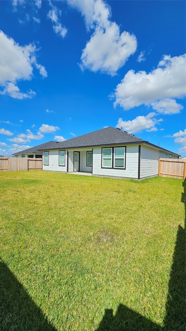 Building Photo - 1106 Appaloosa Ln