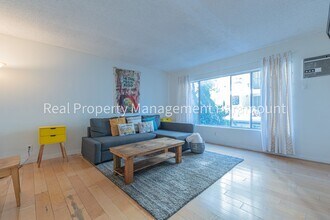 Building Photo - Amazing 2 bed 2 bath