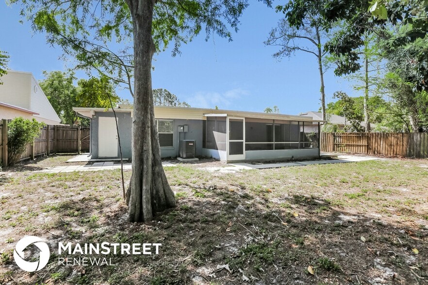 Building Photo - 228 Bitterwood St