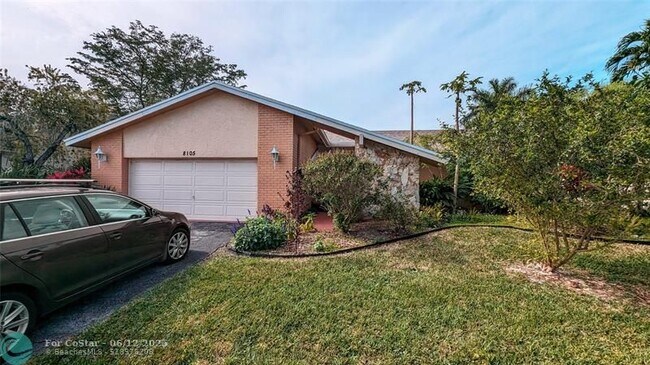 Primary Photo - 8105 Nutmeg Way