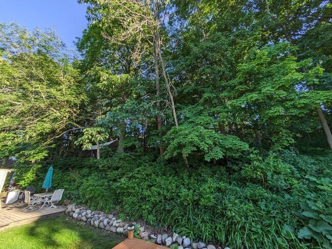 Building Photo - 21225 Mary Lynn Dr