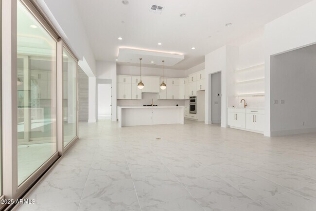 Building Photo - 12469 N 93rd Way