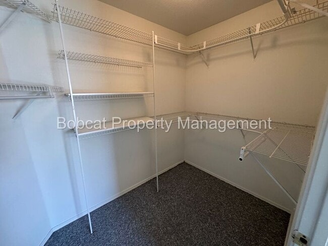 Building Photo - 4098 Quinn Dr