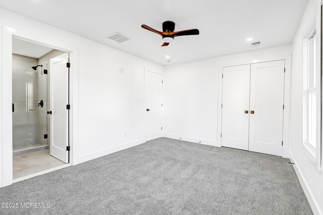 Building Photo - 448 Monmouth Rd