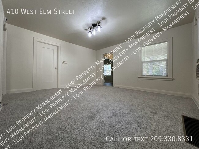 Building Photo - 410 W Elm St