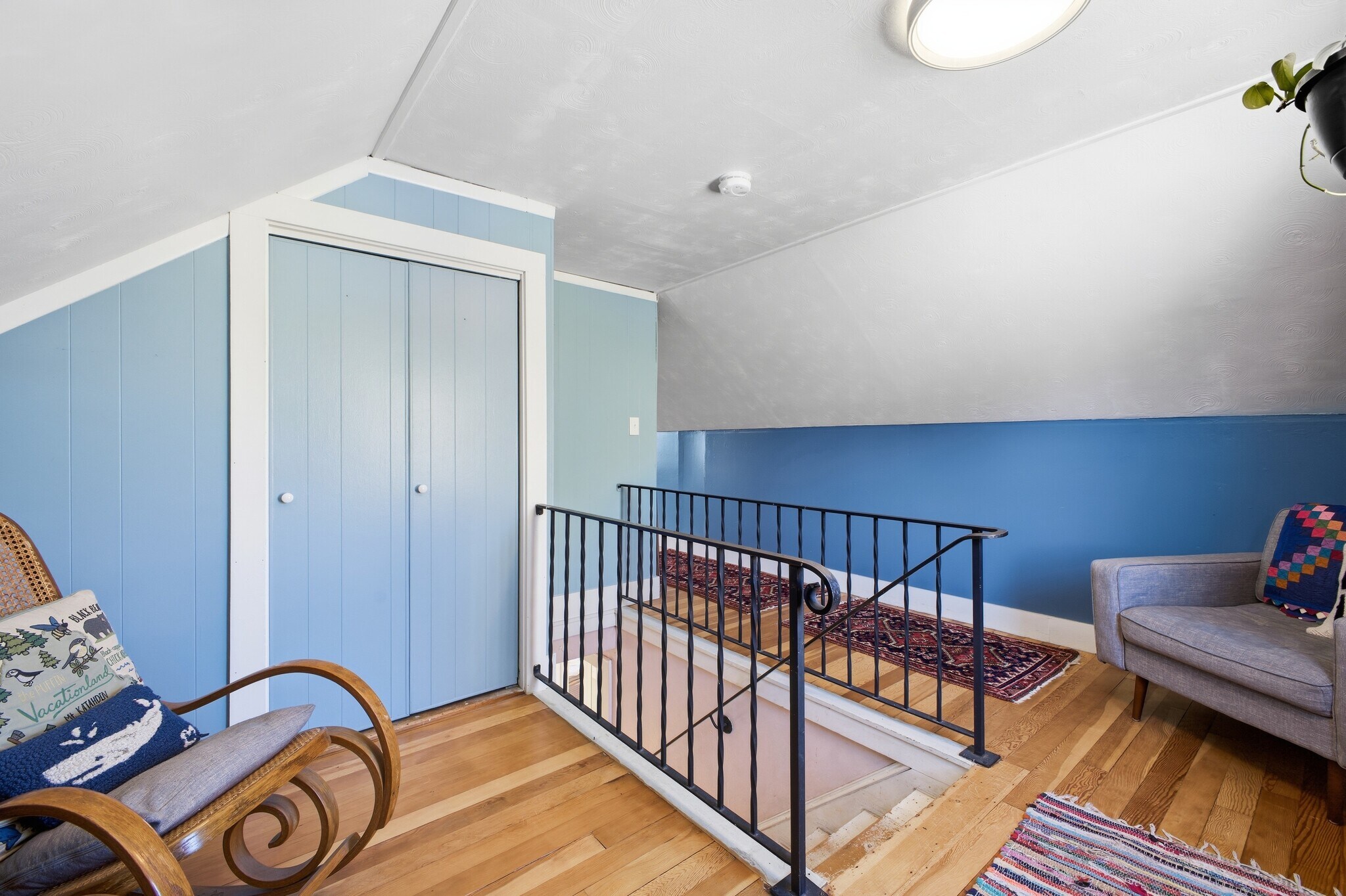 Building Photo - 2 Ridgeland Ave