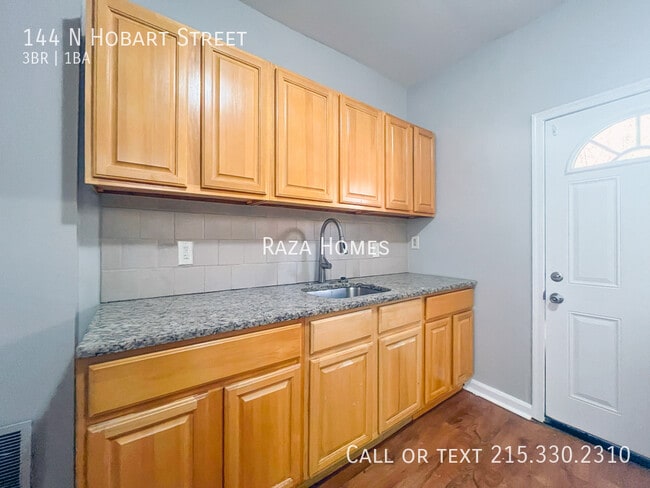 Building Photo - 144 N Hobart St