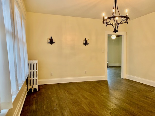 Dining Room - 216 E 8th St