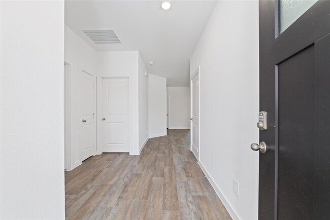 Building Photo - 8034 Marconi Corsco Dr