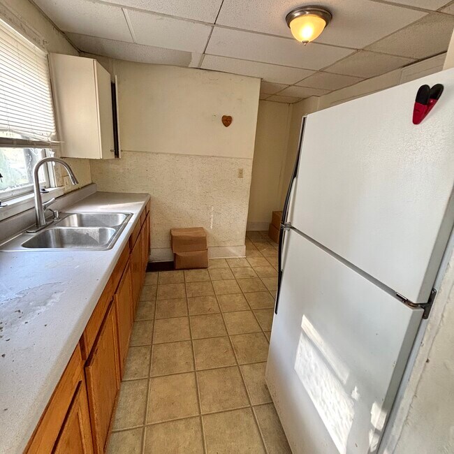 Building Photo - 203 S Homer St